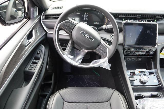 new 2025 Jeep Grand Cherokee car, priced at $49,359