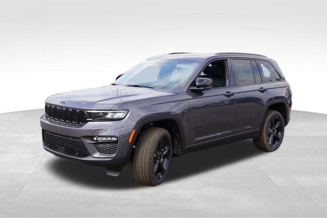 new 2025 Jeep Grand Cherokee car, priced at $46,808