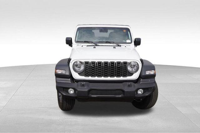 new 2025 Jeep Wrangler car, priced at $44,599