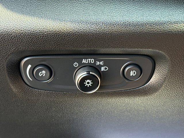 used 2021 Chevrolet Traverse car, priced at $19,995