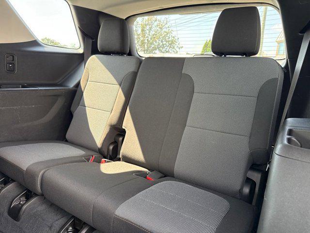 used 2021 Chevrolet Traverse car, priced at $19,995