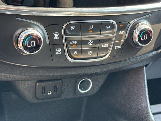 used 2021 Chevrolet Traverse car, priced at $19,995