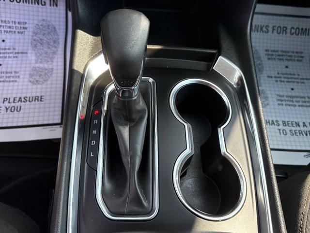 used 2021 Chevrolet Traverse car, priced at $19,995