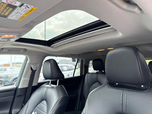 used 2023 Toyota Highlander Hybrid car, priced at $36,800