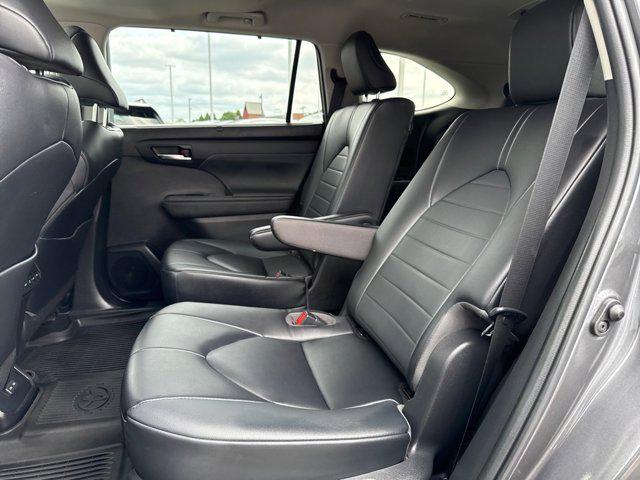used 2023 Toyota Highlander Hybrid car, priced at $36,800