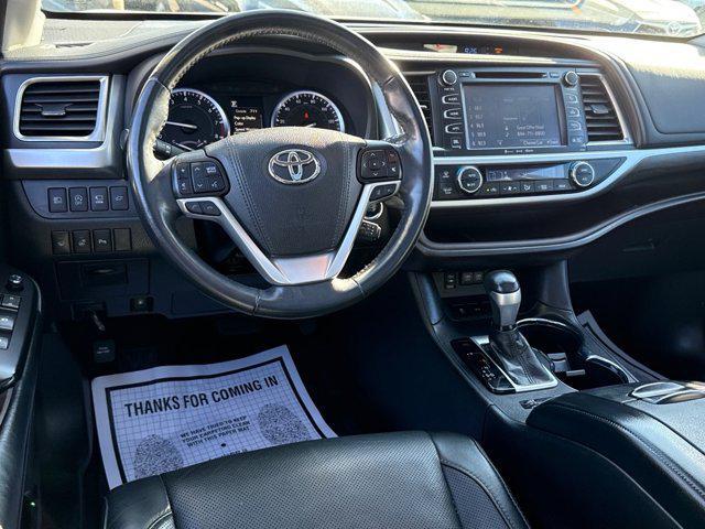 used 2018 Toyota Highlander car, priced at $28,500