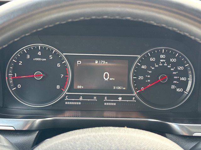 used 2022 Kia Sorento car, priced at $27,800