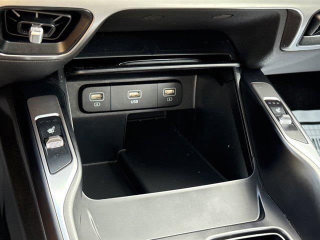 used 2022 Kia Sorento car, priced at $27,800