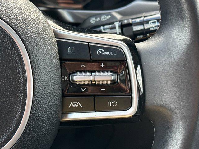 used 2022 Kia Sorento car, priced at $27,800
