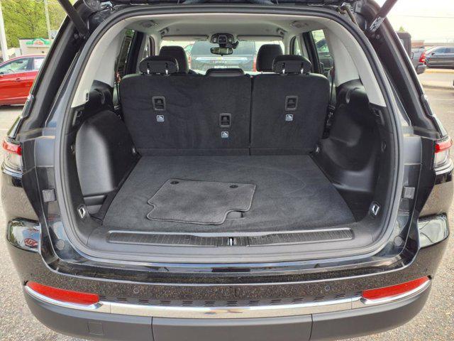 used 2023 Jeep Grand Cherokee car, priced at $31,500