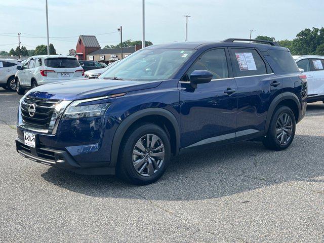 used 2022 Nissan Pathfinder car, priced at $25,500