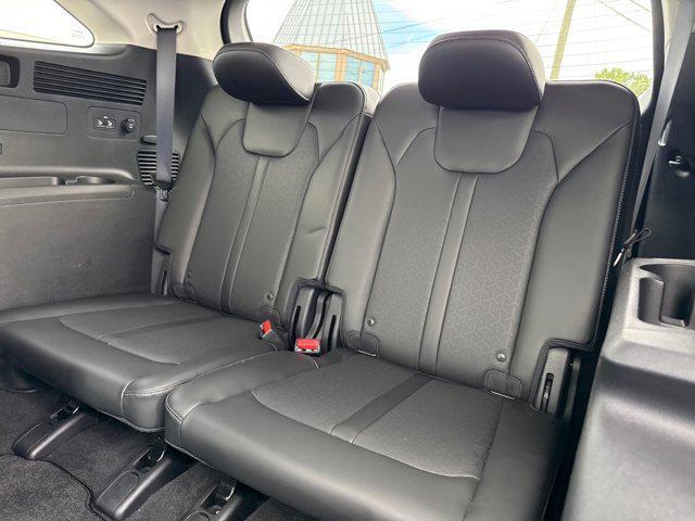 used 2022 Kia Sorento car, priced at $27,090