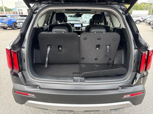 used 2022 Kia Sorento car, priced at $27,090
