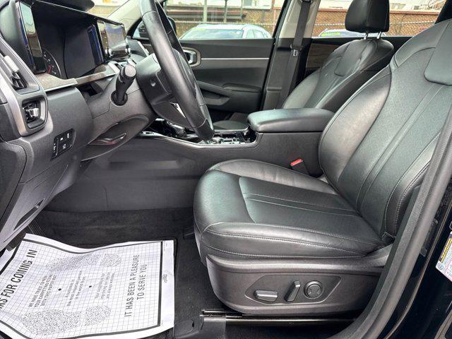 used 2022 Kia Sorento car, priced at $27,090