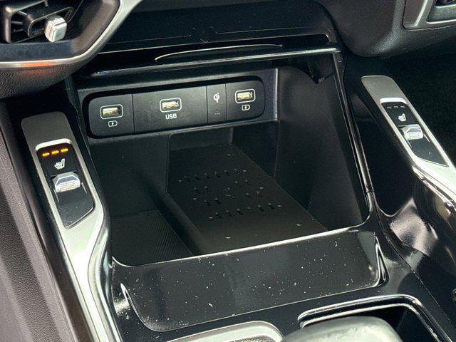 used 2022 Kia Sorento car, priced at $27,090