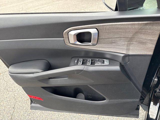 used 2022 Kia Sorento car, priced at $27,090