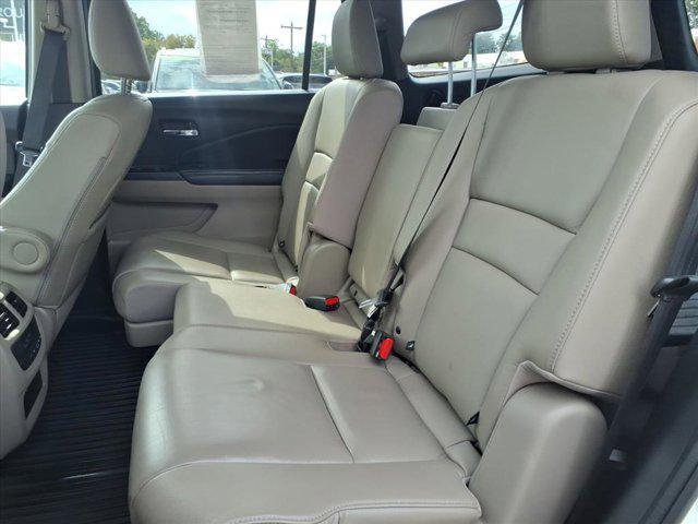 used 2016 Honda Pilot car, priced at $15,995