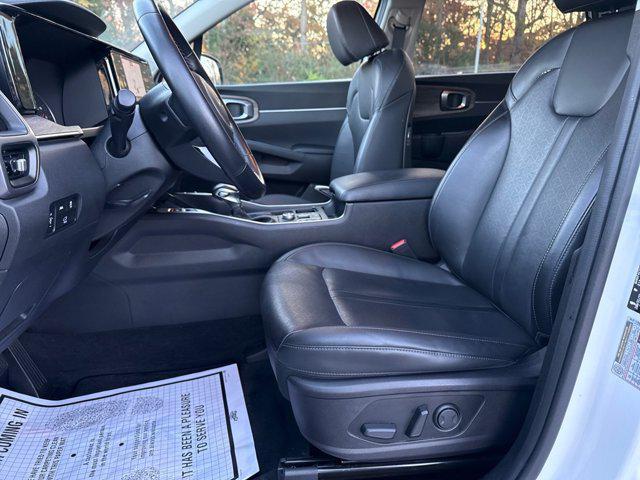 used 2022 Kia Sorento car, priced at $23,500