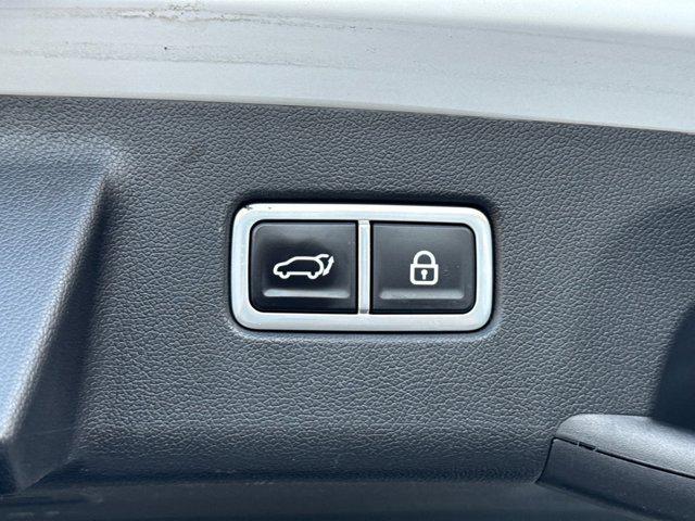 used 2022 Kia Sorento car, priced at $23,500