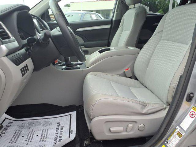 used 2015 Toyota Highlander car, priced at $19,000