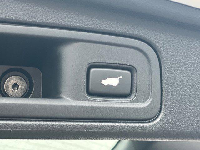 used 2021 Honda Pilot car, priced at $28,500