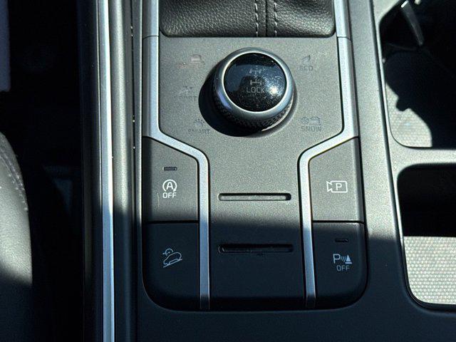 used 2022 Kia Sorento car, priced at $28,000