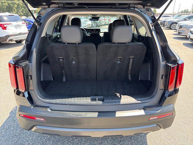 used 2022 Kia Sorento car, priced at $28,000