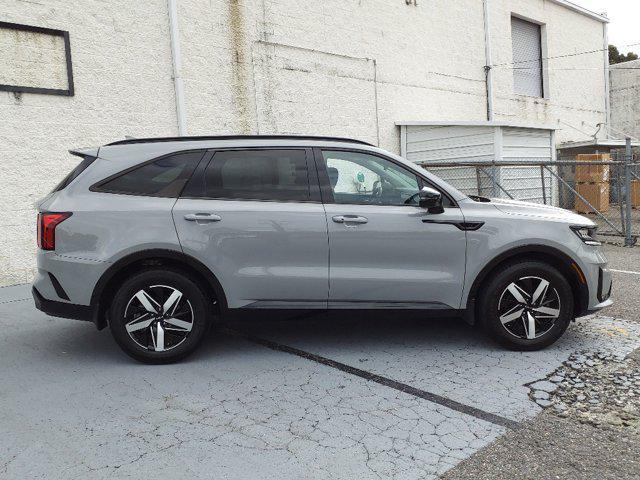 used 2022 Kia Sorento car, priced at $23,250