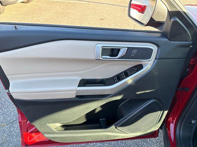 used 2023 Ford Explorer car, priced at $21,800