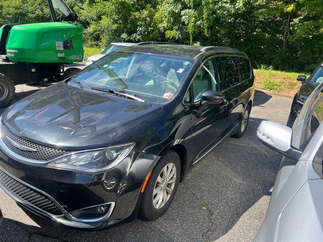 used 2017 Chrysler Pacifica car, priced at $12,000