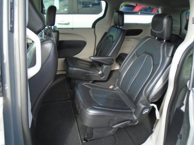 used 2022 Chrysler Pacifica car, priced at $18,500