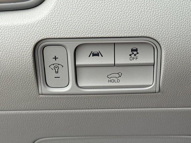 used 2023 Kia Sorento Hybrid car, priced at $32,000