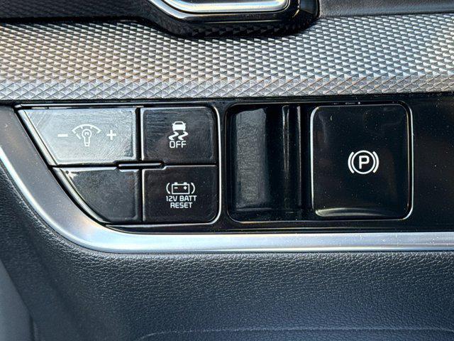 used 2023 Kia Sportage Hybrid car, priced at $24,000