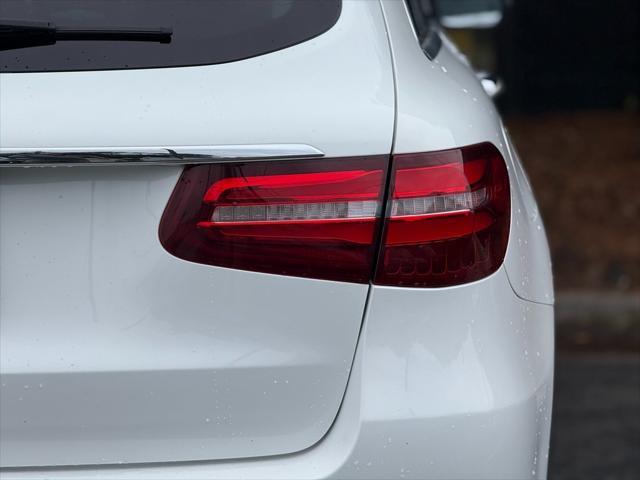 used 2019 Mercedes-Benz GLC 300 car, priced at $19,895
