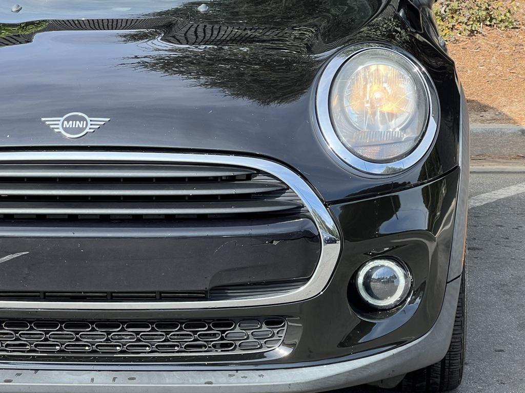 used 2021 MINI Hardtop car, priced at $18,985