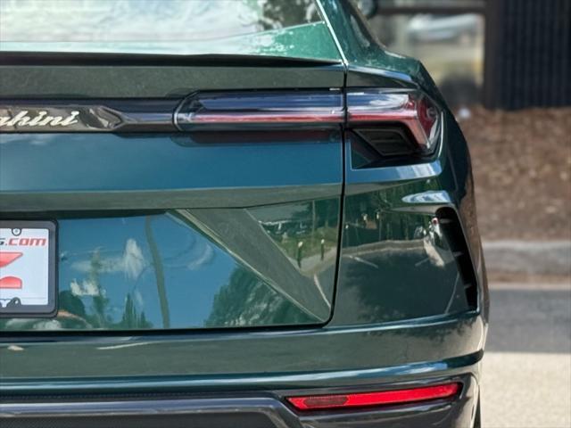 used 2022 Lamborghini Urus car, priced at $207,859