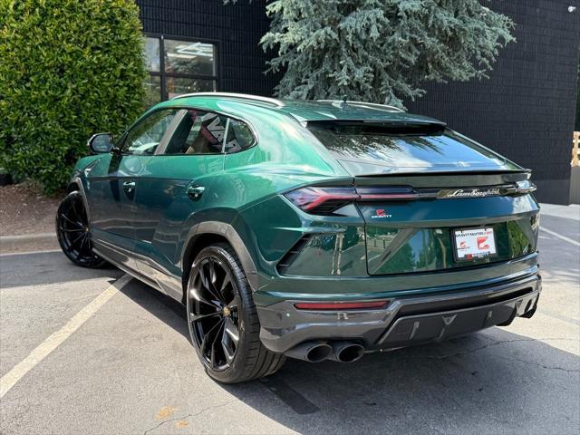 used 2022 Lamborghini Urus car, priced at $207,859
