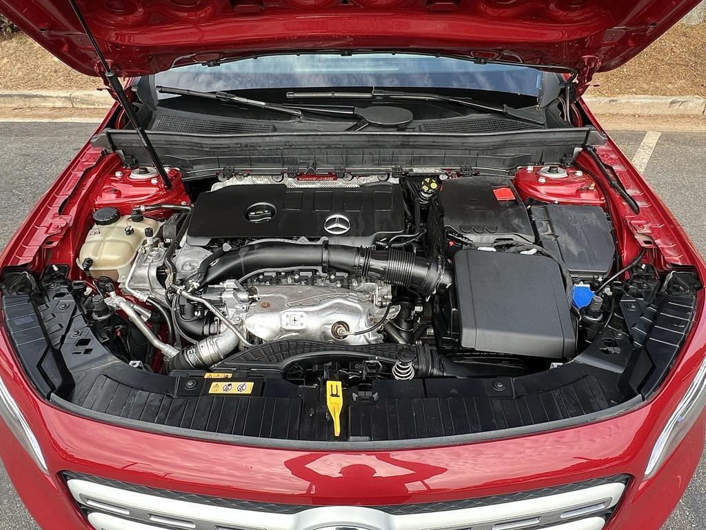 used 2020 Mercedes-Benz GLB 250 car, priced at $24,895