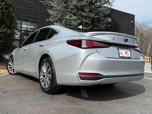 used 2020 Lexus ES 300h car, priced at $30,895