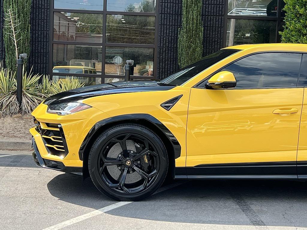 used 2020 Lamborghini Urus car, priced at $159,985