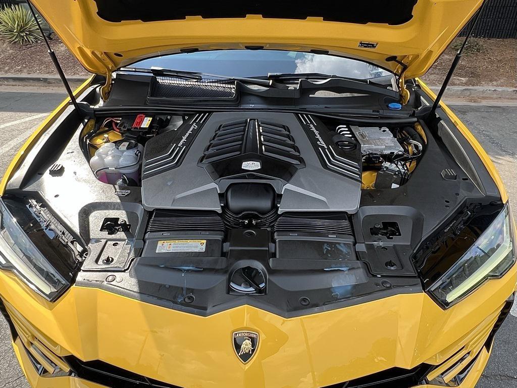 used 2020 Lamborghini Urus car, priced at $159,985
