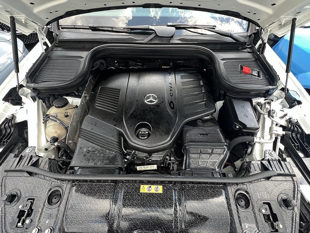 used 2021 Mercedes-Benz GLE 450 car, priced at $42,985
