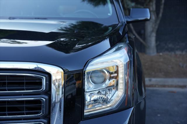 used 2020 GMC Yukon car, priced at $31,985