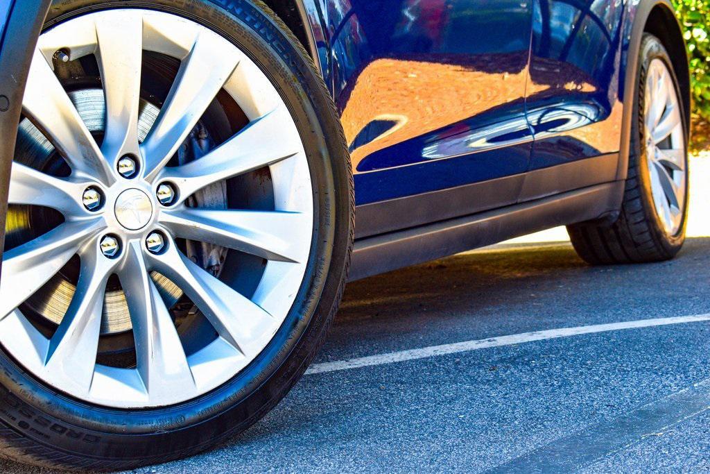 used 2017 Tesla Model X car, priced at $28,895