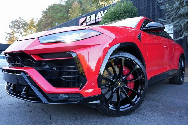 used 2022 Lamborghini Urus car, priced at $199,895