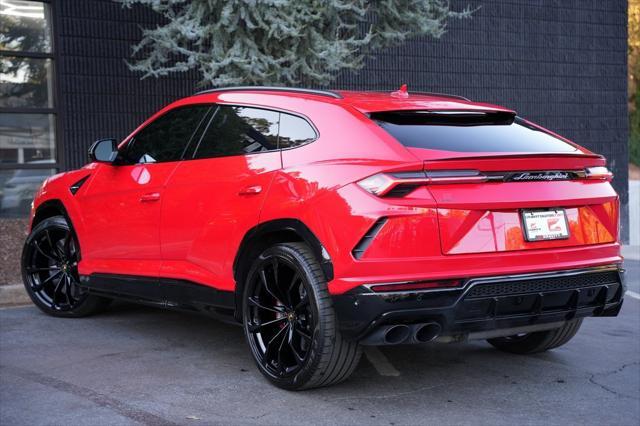 used 2022 Lamborghini Urus car, priced at $199,895