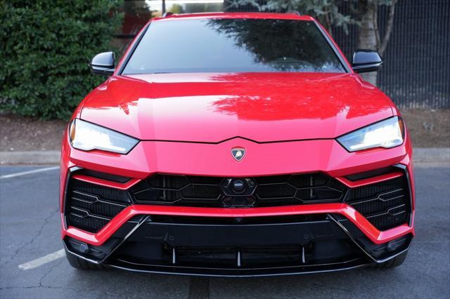 used 2022 Lamborghini Urus car, priced at $199,895