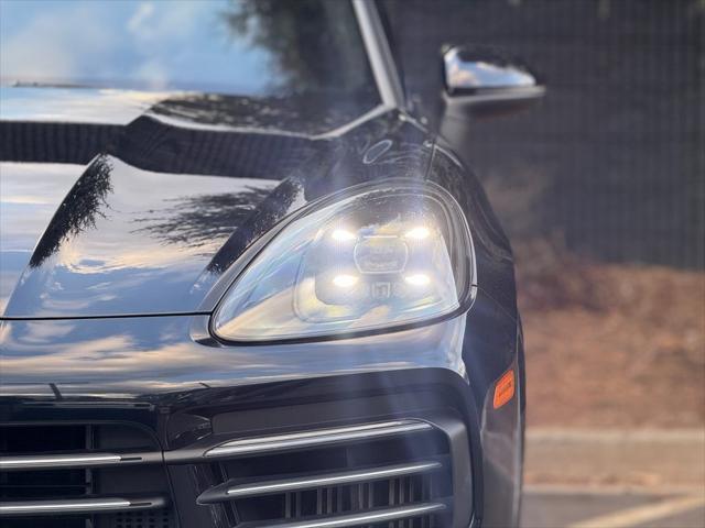 used 2019 Porsche Cayenne car, priced at $45,895