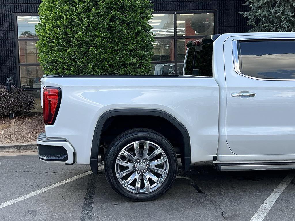 used 2021 GMC Sierra 1500 car, priced at $43,559