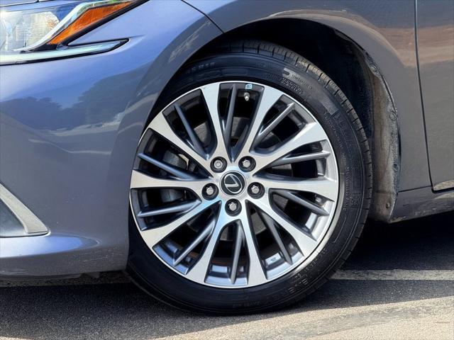 used 2021 Lexus ES 350 car, priced at $32,559